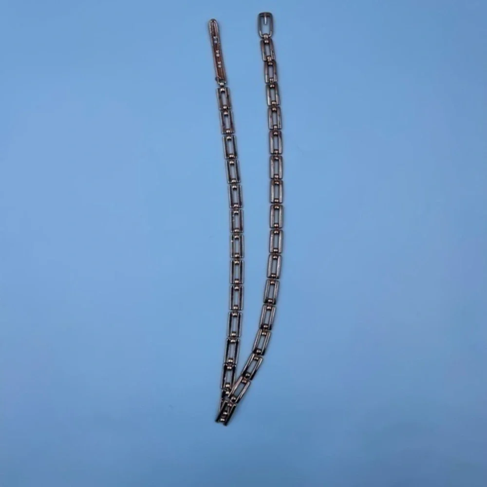 Metal Chain Link Belt - Picture 2 of 3